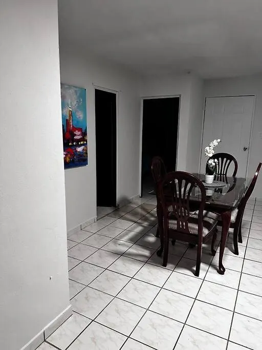Second Floor 2Br Apt In The Center Of Santurce Daire San Juan 0*,  Porto Riko